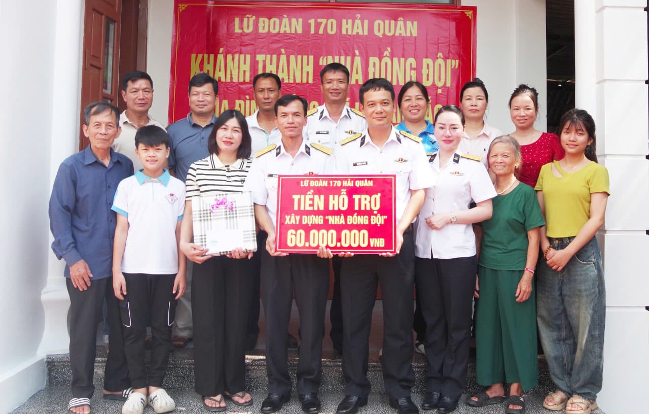Lữ đoàn 170 khánh thành và bàn giao nhà đồng đội cho quân nhân có hoàn cảnh khó khăn