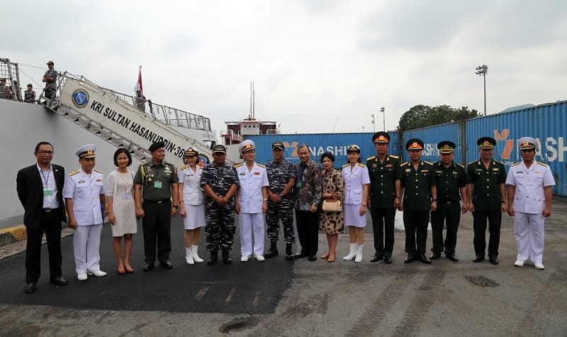 Đoàn tàu Hải quân Indonesia thăm Việt Nam và Quân chủng Hải quân