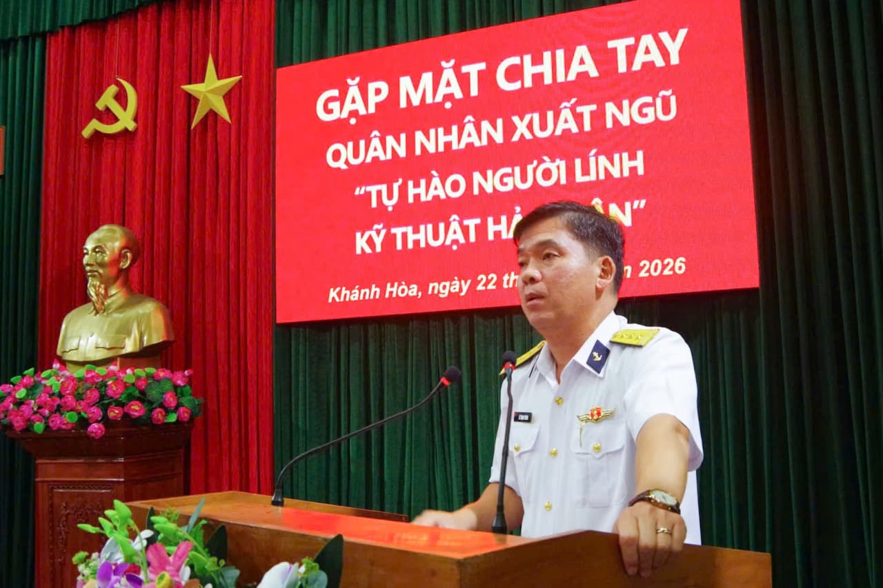 Trung tâm Bảo đảm Kỹ thuật 719 gặp mặt hạ sĩ quan, chiến sĩ hoàn thành nghĩa vụ quân sự