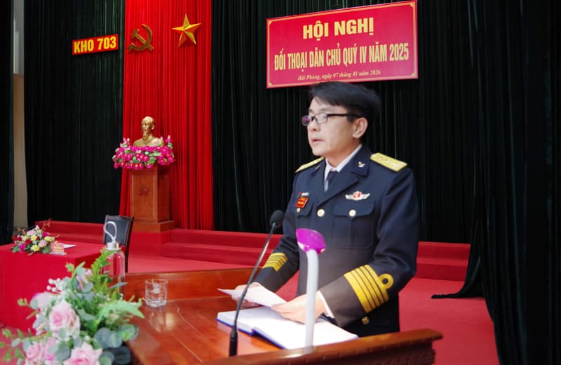 Kho 703: Hội nghị đối thoại dân chủ