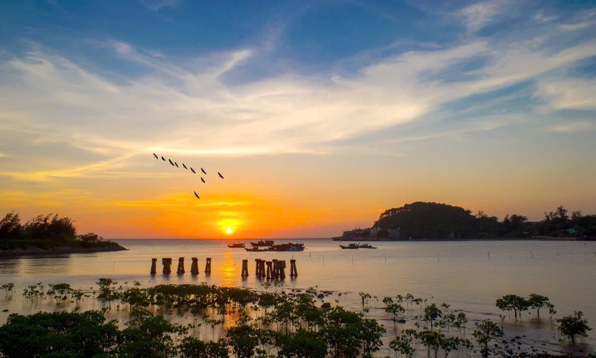 Bến tàu Không số K15