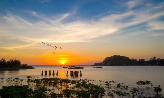Bến tàu Không số K15