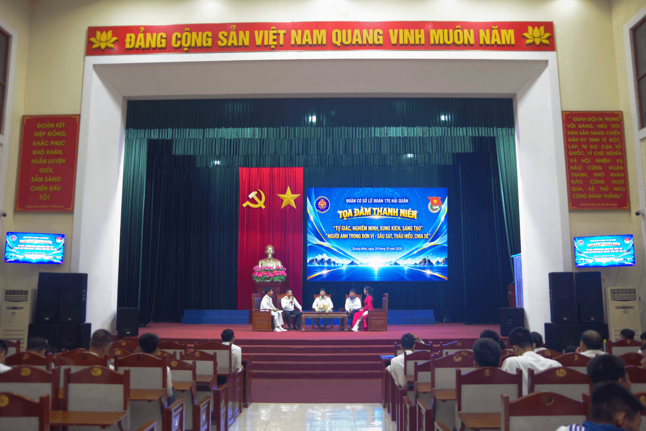 Đoàn cơ sở Lữ đoàn 170 tọa đàm “Người anh trong đơn vị”
