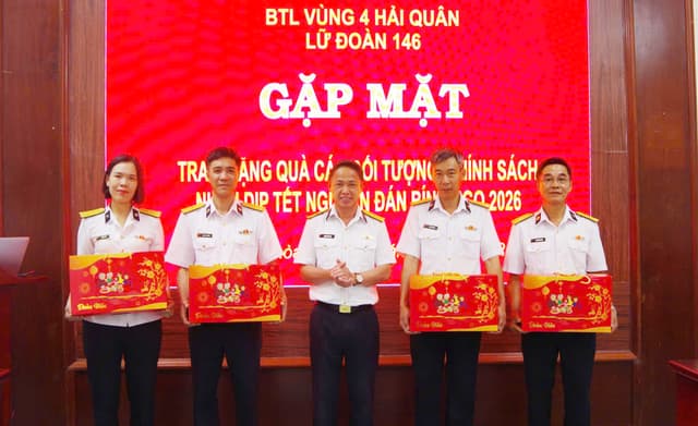 Lữ đoàn 146 tổ chức các hoạt động đền ơn đáp nghĩa