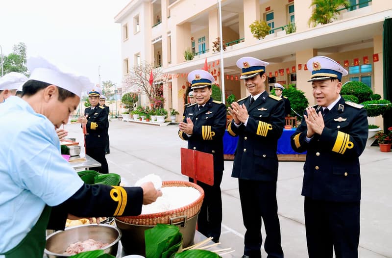 Hội thi “Bánh chưng xanh” ở cơ quan Bộ Tư lệnh Vùng 1