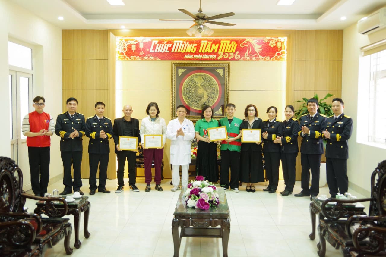 Viện Y học Hải quân gặp mặt, tri ân các nhóm thiện nguyện