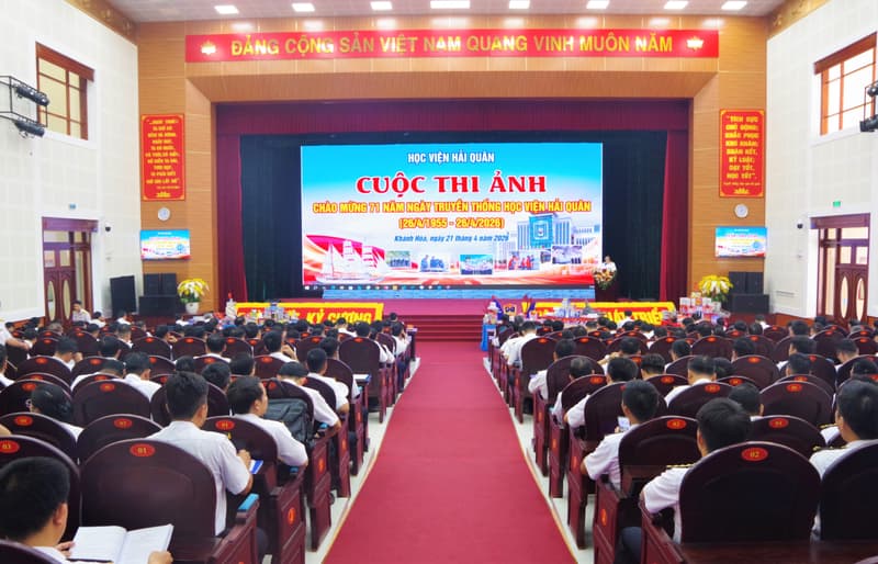 Phát động Cuộc thi ảnh chào mừng 71 năm Ngày truyền thống Học viện Hải quân