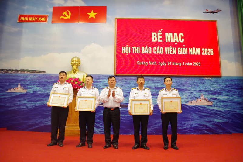 Nhà máy X48: Các thí sinh thi báo cáo viên đạt kết quả tốt