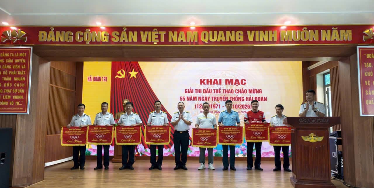 Sôi nổi giải thể thao chào mừng kỷ niệm 55 năm Ngày thành lập Hải đoàn 128