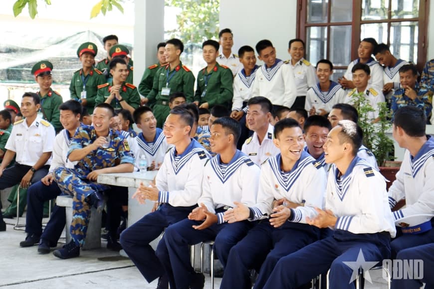 Sơn Ca - lời ca hòa nhịp điệu