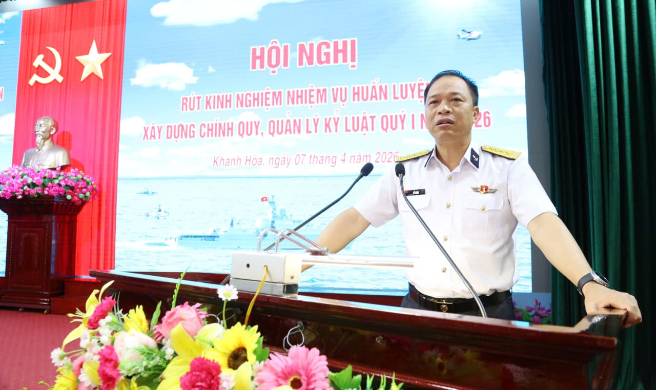 Vùng 4 rút kinh nghiệm huấn luyện, xây dựng chính quy, chấp hành kỷ luật