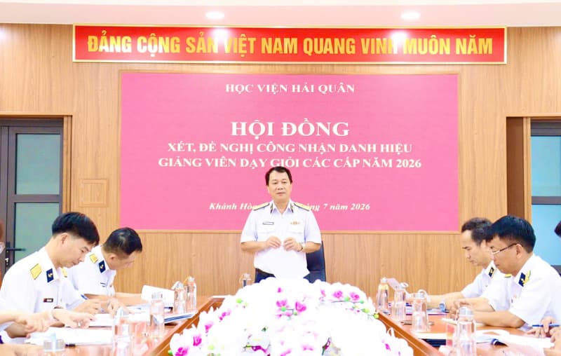 Học viện Hải quân xét, đề nghị công nhận danh hiệu giảng viên dạy giỏi các cấp