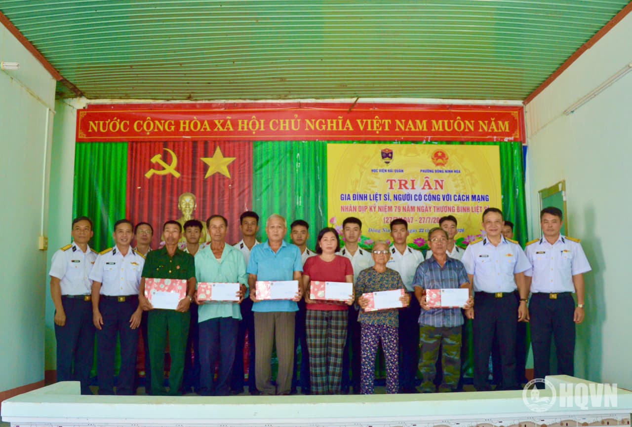 Học viện Hải quân tổ chức các hoạt động nhân Ngày Thương binh-Liệt sĩ