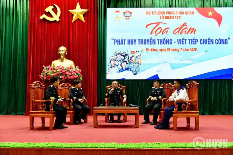 Lữ đoàn 172: Tọa đàm “Phát huy truyền thống - Viết tiếp chiến công”