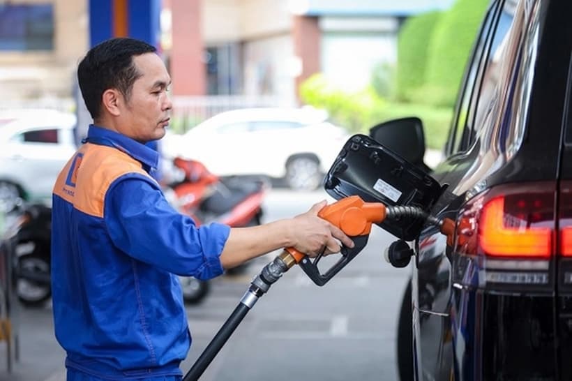 Kéo dài thời hạn áp dụng ưu đãi thuế xăng dầu đến hết năm 2026