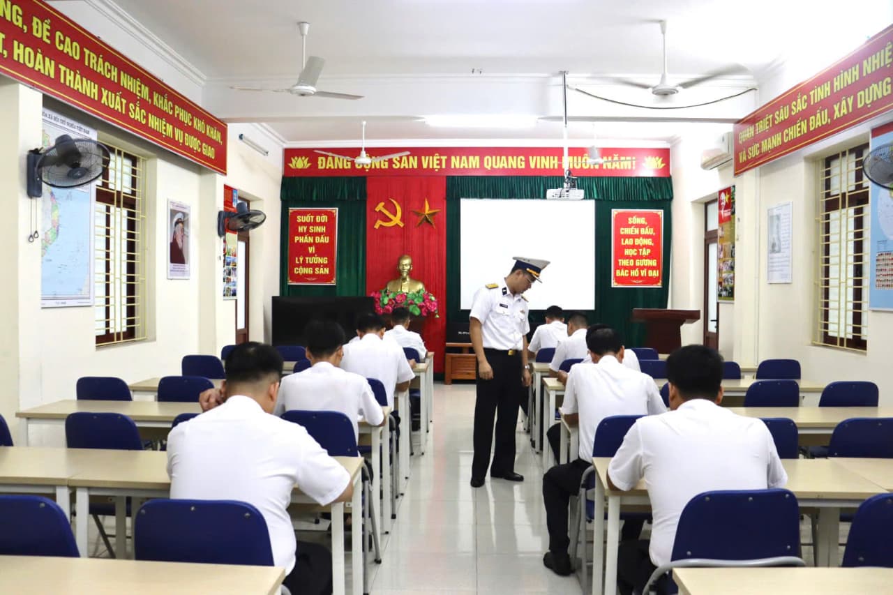 Quân chủng Hải quân kiểm tra công tác sẵn sàng chiến đấu tại Trung tâm 47