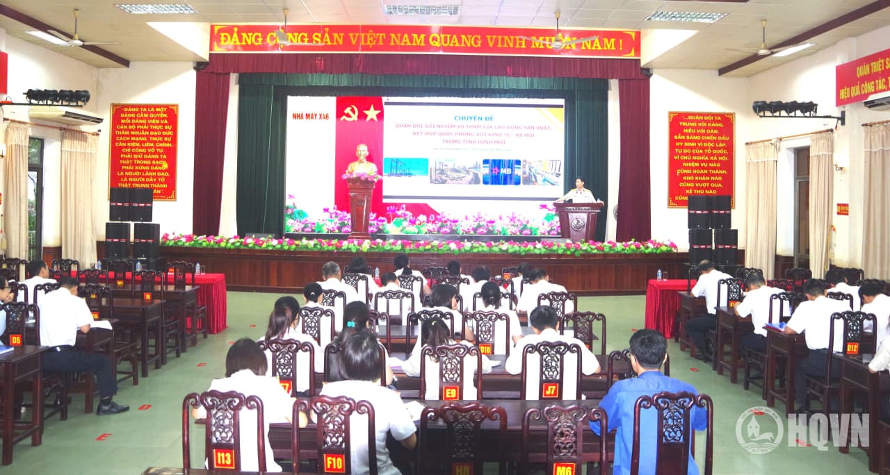 Nhà máy X46 học tập, nghiên cứu các chuyên đề pháp luật và giáo dục chính trị