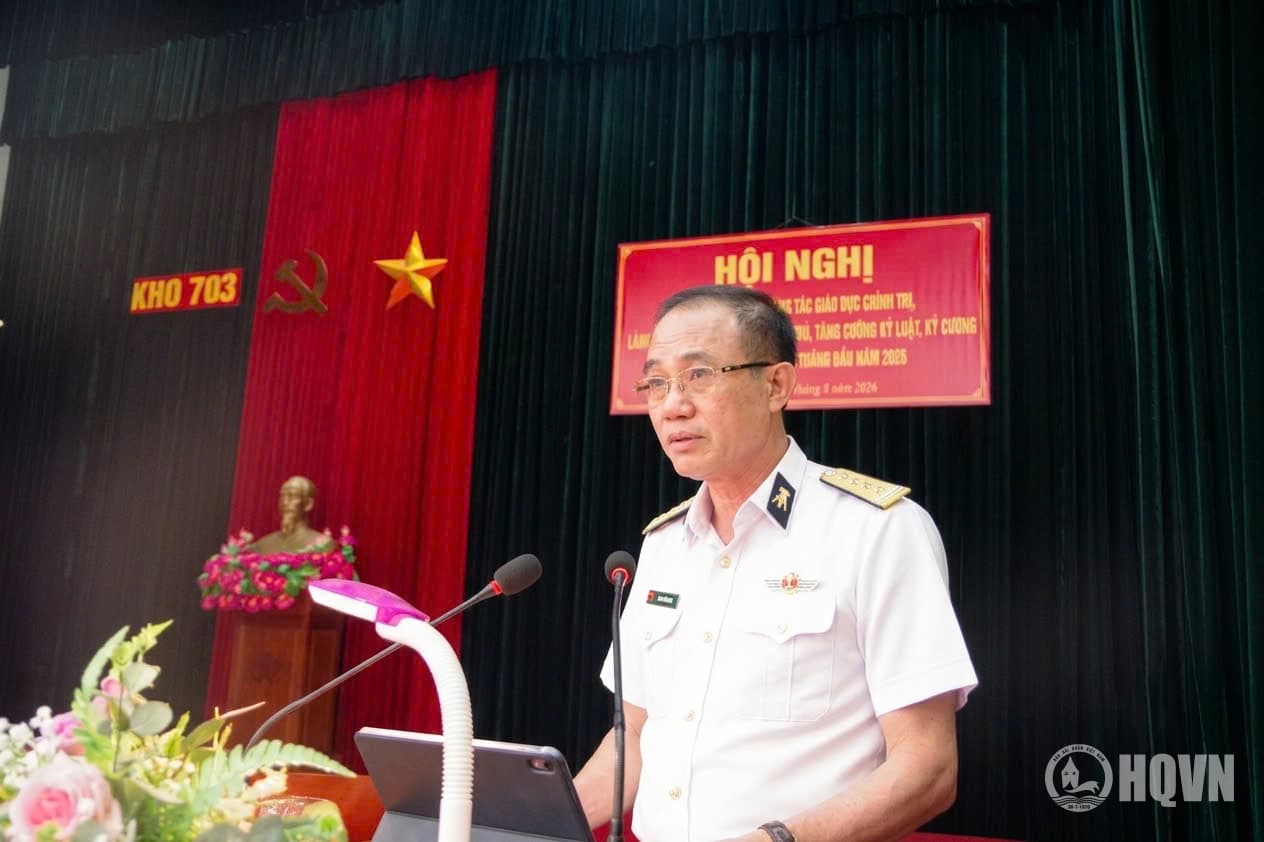 Kho 703 duy trì nghiêm nền nếp chính quy, chấp hành kỷ luật và bảo đảm an toàn