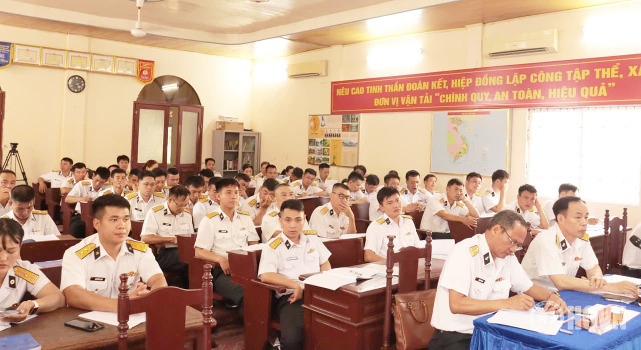 Tiểu đoàn 45 làm tốt công tác quản lý tư tưởng, gắn với nhiệm vụ vận tải