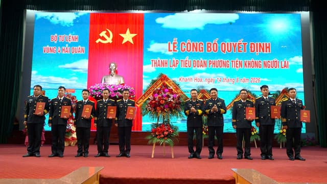 Thành lập Tiểu đoàn Phương tiện không người lái thuộc Vùng 4