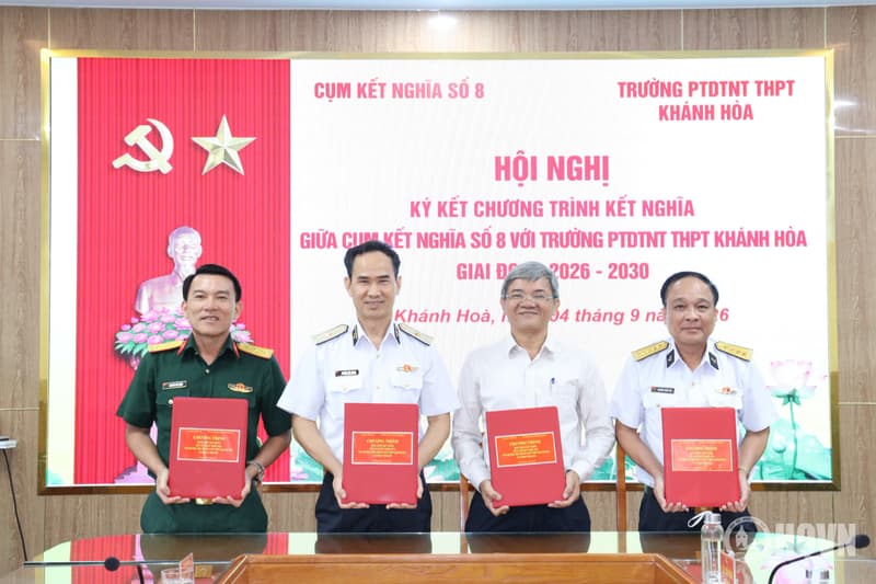 Ký kết chương trình hoạt động với trường học trên địa bàn tỉnh Khánh Hoà