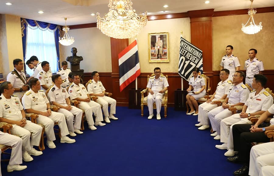 Đoàn Hải quân các nước Asean chào xã giao Tư lệnh Hạm đội Hải quân Hoàng gia Thái Lan