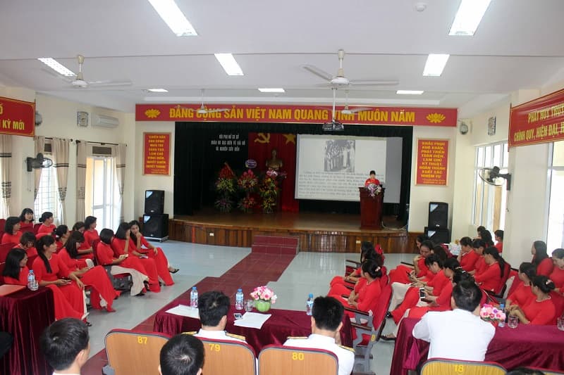 Tọa đàm "Vai trò của người phụ nữ trong việc xây dựng gia đình hạnh phúc”