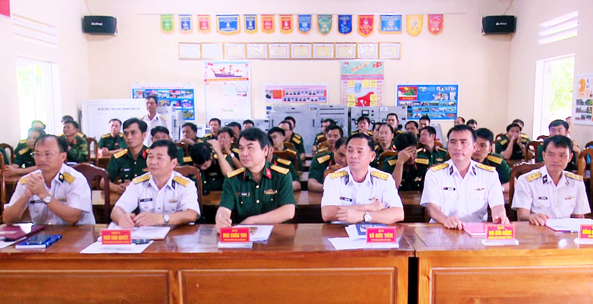 Vùng 5 Hải quân huấn luyện bổ sung cho lực lượng quân y Quân khu 9