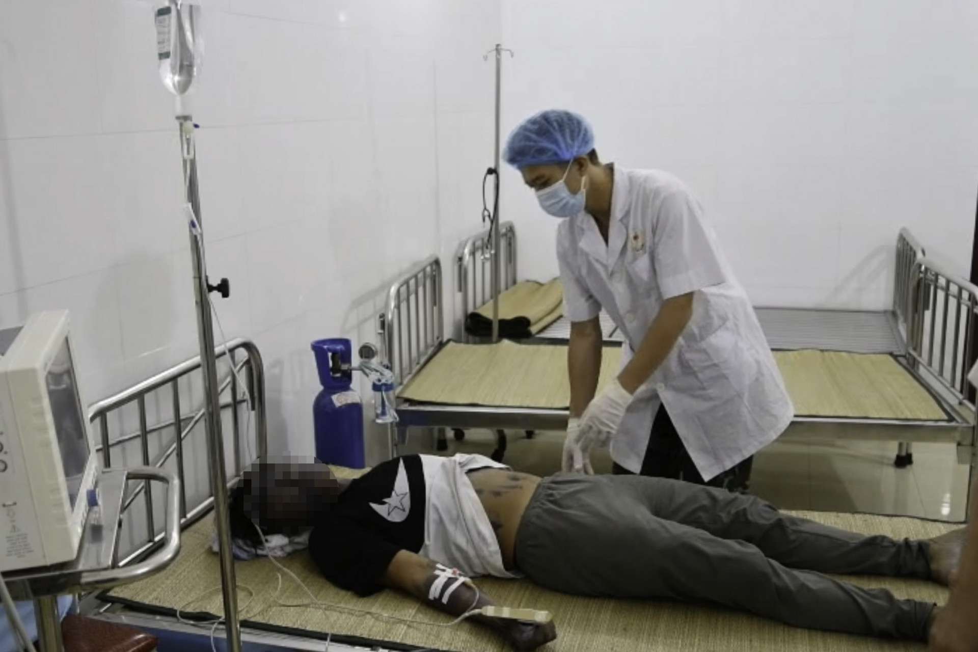 Bệnh xá đảo Sơn Ca cấp cứu ngư dân bị bệnh thủy đậu