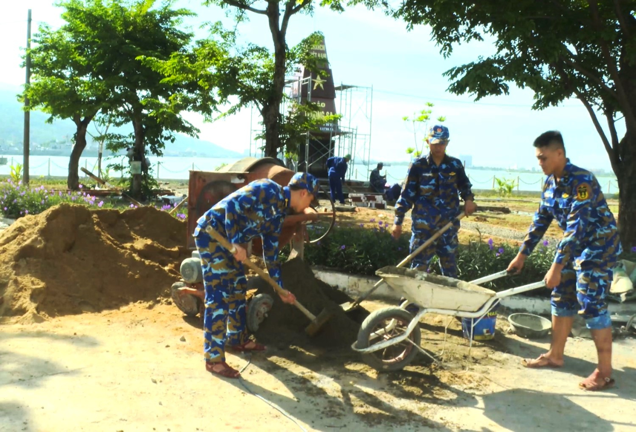 Phóng sự: Đẩy mạnh thi đua mừng Đại hội Đảng bộ QCHQ