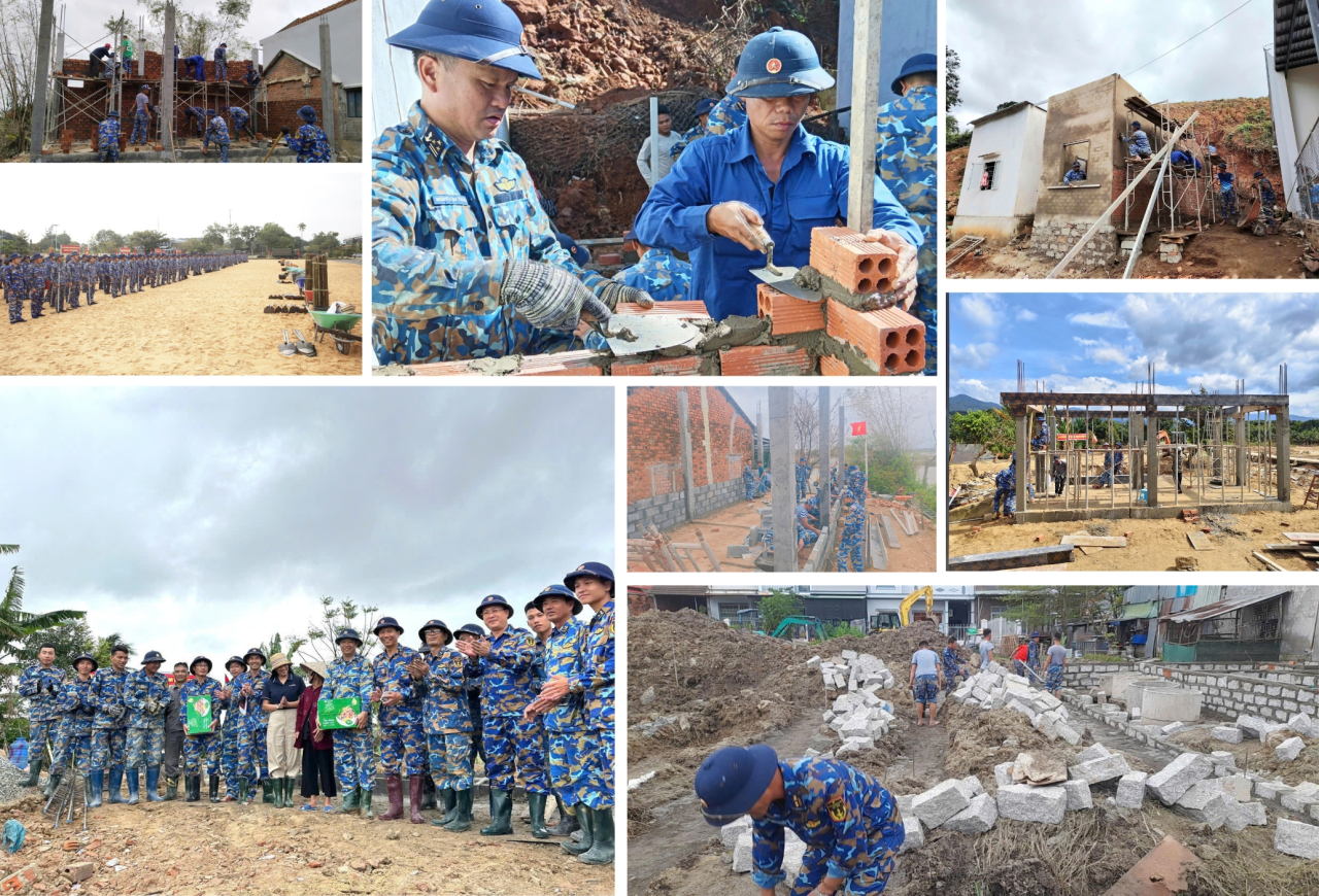 Thực hiện “Chiến dịch Quang Trung”, cán bộ, chiến sĩ Hải quân đã giúp nhiều gia đình sớm ổn định cuộc sống sau lũ. Ảnh: Đức Thu