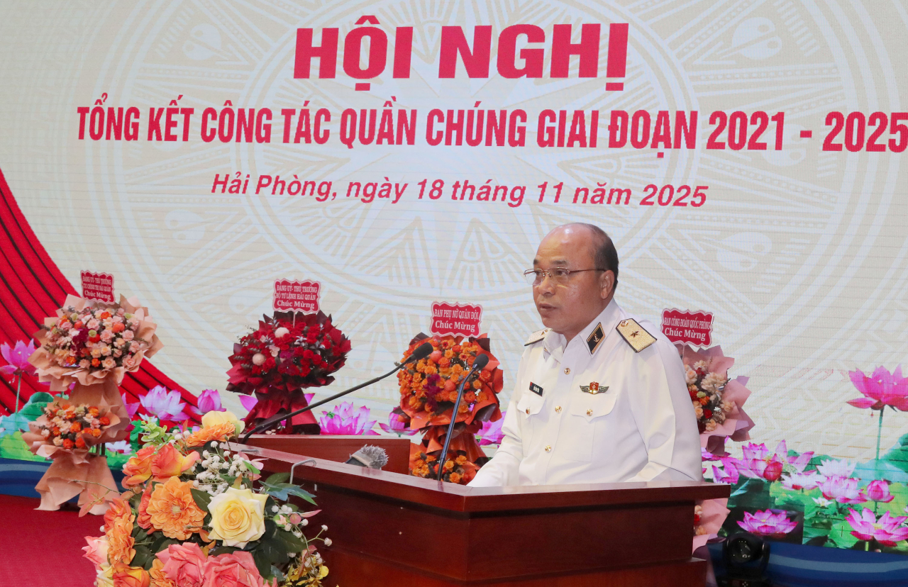 Chuẩn Đô đốc Đỗ Văn Yên phát biểu chỉ đạo hội nghị